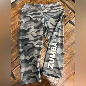 Zumba Camouflage Capri Leggings